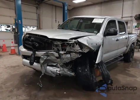 2007 Toyota Tacoma Prerunner V6 z USA, uszkodzony, nr VIN 3TMJU62N67M041633